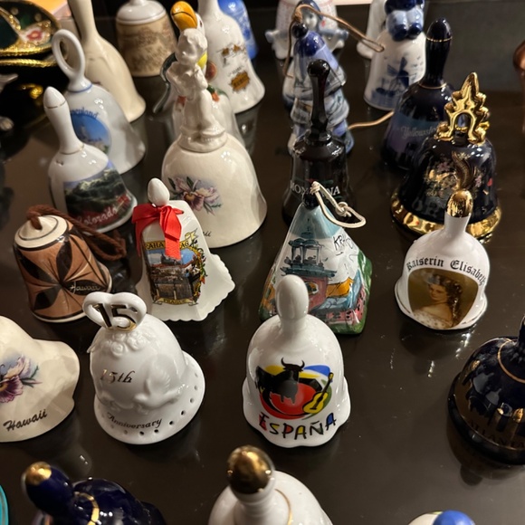 Souvenir Bell Collection 55 Bells - Picture 9 of 10